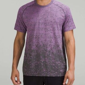 Lululemon Metal Vent Tech Crew Size Medium